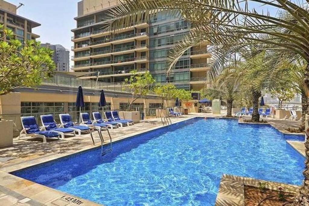 Dubai Marina 1 Bedroom Apt. Walking Distance Jbr. Екстериор снимка