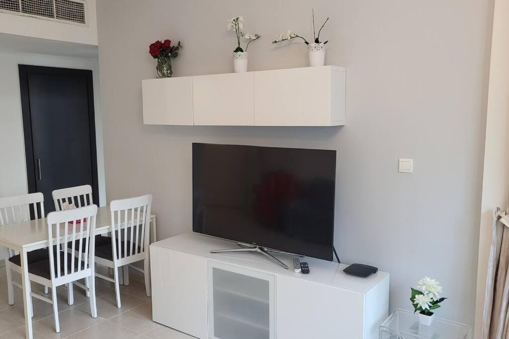 Dubai Marina 1 Bedroom Apt. Walking Distance Jbr. Екстериор снимка