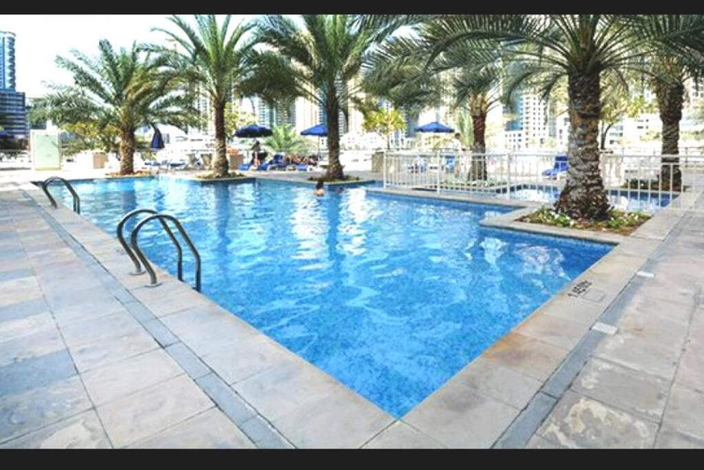 Dubai Marina 1 Bedroom Apt. Walking Distance Jbr. Екстериор снимка