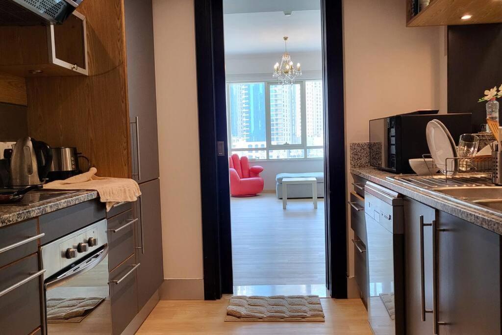 Dubai Marina 1 Bedroom Apt. Walking Distance Jbr. Екстериор снимка