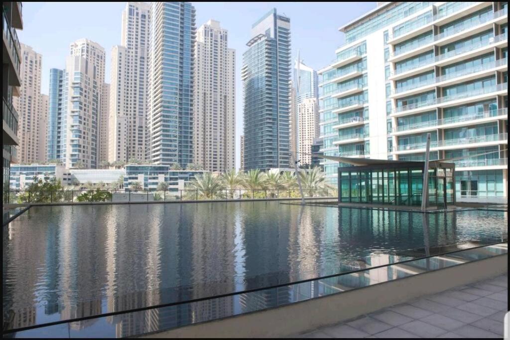 Dubai Marina 1 Bedroom Apt. Walking Distance Jbr. Екстериор снимка