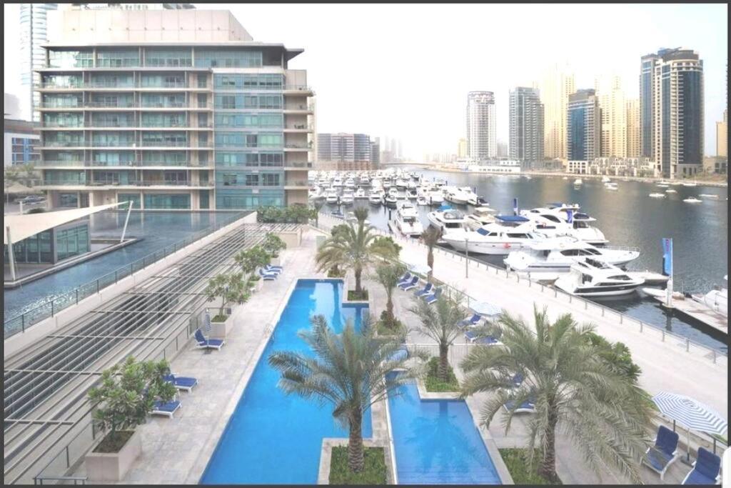 Dubai Marina 1 Bedroom Apt. Walking Distance Jbr. Екстериор снимка